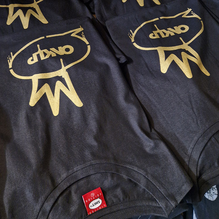 SHIT® X ONKLP T-shirt, BUBBLE CROWN GOLD/BLACK