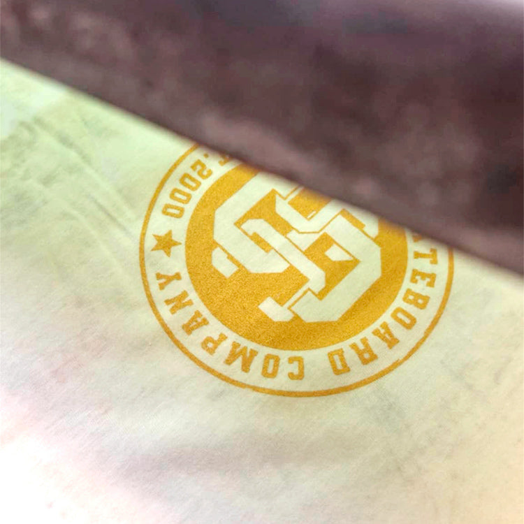SHIT® T-SHIRT SSC LOGO WHITE / GOLD