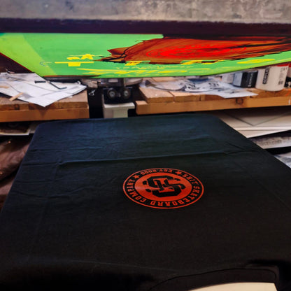 SHIT® T-SHIRT SSC LOGO BLACK / RED